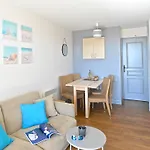 Apartment Village Cap Esterel - L'esquinade-106 By Interhome