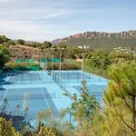 Апартаменты Village Cap Esterel - L'esquinade-106 By Interhome