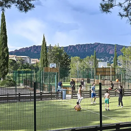 Apartament Village Cap Esterel - L'esquinade-106 By Interhome Saint-Raphaël