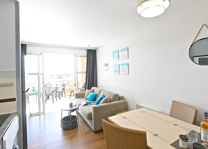 Apartment Village Cap Esterel - L'esquinade-106 By Interhome *